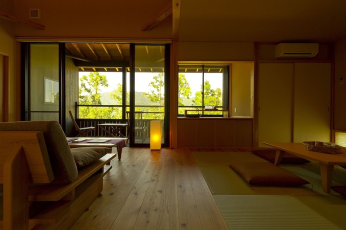Imagen de la habitación del Hotel Resort Kumano Club. Foto 16