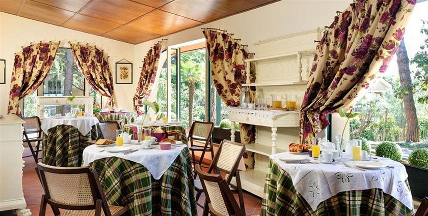 Imagen del bar/restaurante del Hotel Resort La Rocchetta. Foto 5