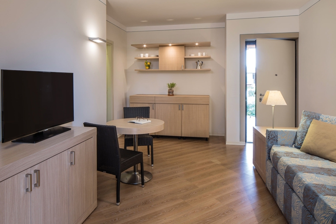 Imagen de los interiores del Hotel Resort Lake Garda. Foto 14