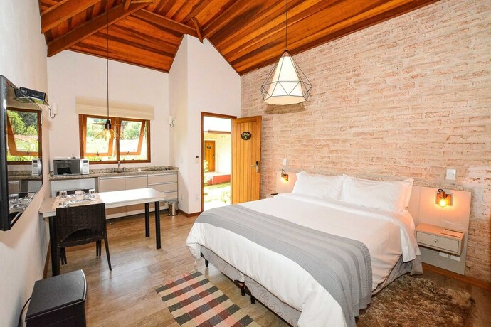 Imagen de la habitación del Hotel Resort Magnifico. Foto 17