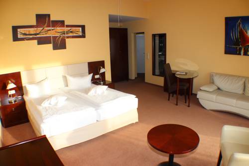 Imagen de la habitación del Hotel Resort M&auml;rkisches Meer. Foto 2
