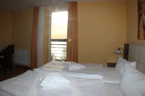 Imagen de la habitación del Hotel Resort M&auml;rkisches Meer. Foto 13