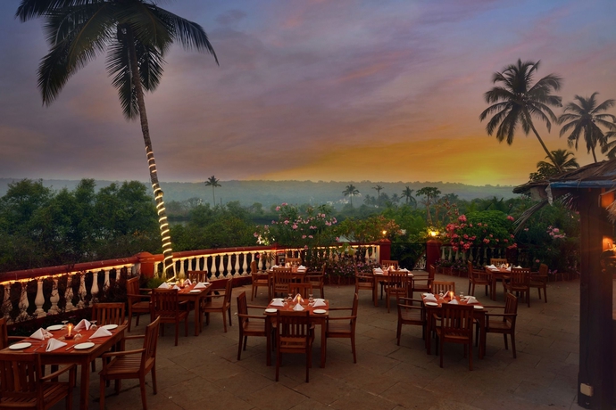 Imagen del bar/restaurante del Hotel Resort Rio. Foto 4