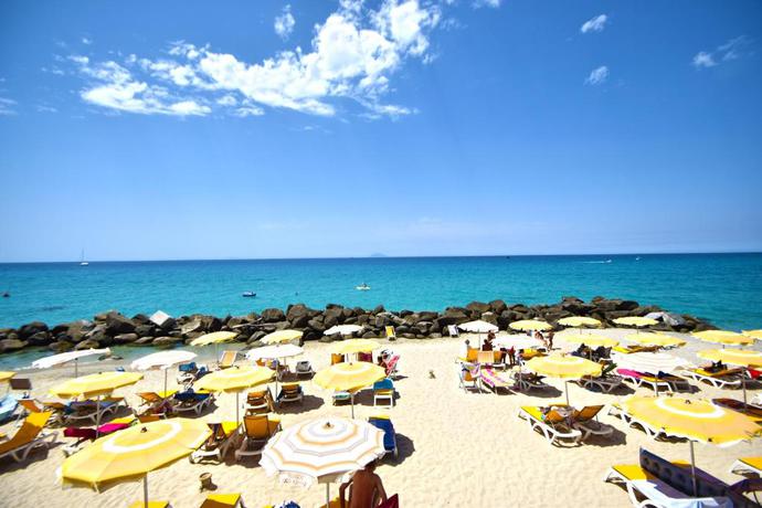 Imagen general del Hotel Resort Rocca di Vadaro - Beachfront Suites, Rooms & Apartments. Foto 19