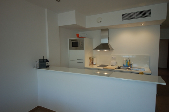 Imagen de la habitación del Hotel Resort Sitges Apartment. Foto 5