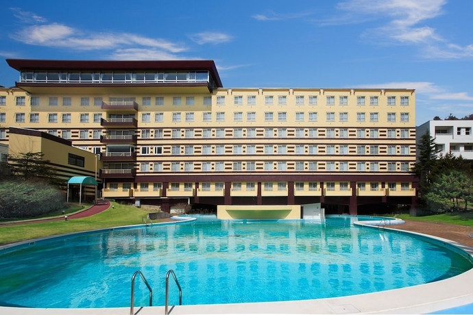 Imagen de la piscina del Hotel Resort Tateshina. Foto 19