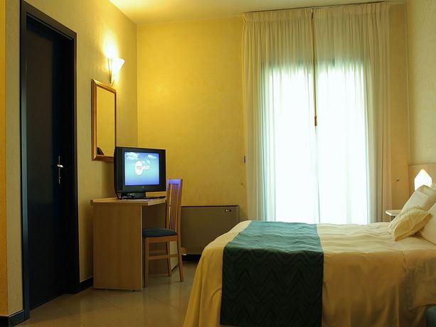 Imagen de la habitación del Hotel Resort Villa. Foto 10