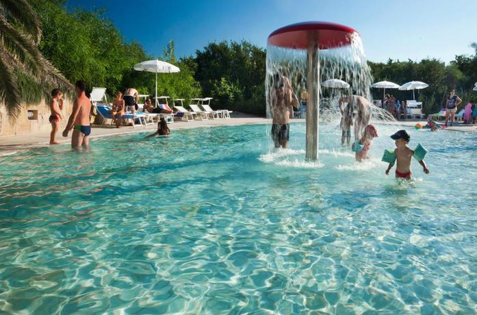 Imagen de la piscina del Hotel Resort & Spa Le Dune. Foto 8