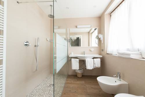 Imagen de la habitación del Hotel Resort and Spa Miramonti. Foto 12