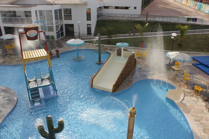 Imagen de la piscina del Hotel Resort do Lago. Foto 14