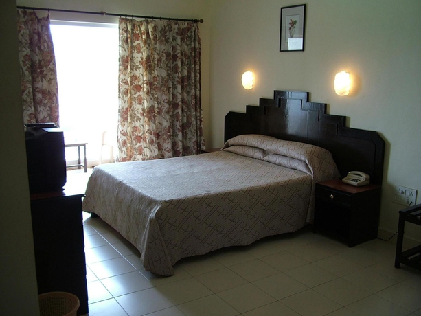 Imagen de la habitación del Hotel Resorte Marinha Dourada. Foto 2
