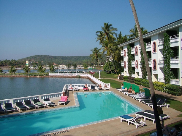 Imagen de los exteriores del Hotel Resorte Marinha Dourada. Foto 4