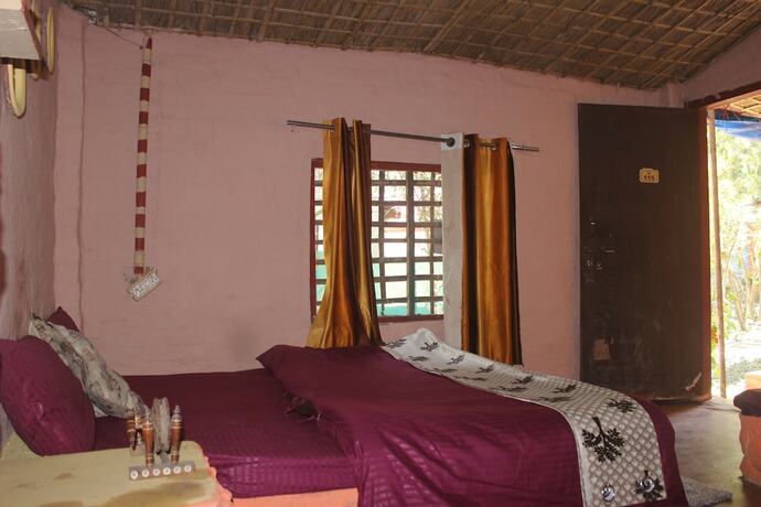 Imagen de la habitación del Hotel Resortikesh. Foto 15