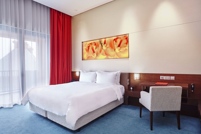 Imagen de la habitación del Hotel Resorts World Sentosa - Hotel Ora. Foto 5