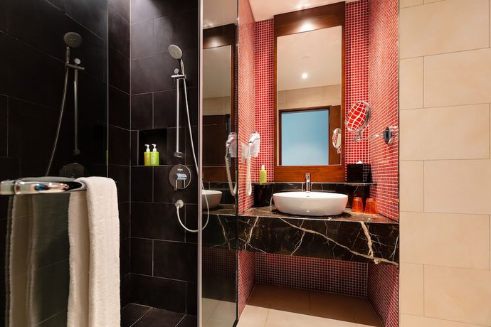 Imagen de la habitación del Hotel Resorts World Sentosa - Hotel Ora. Foto 12