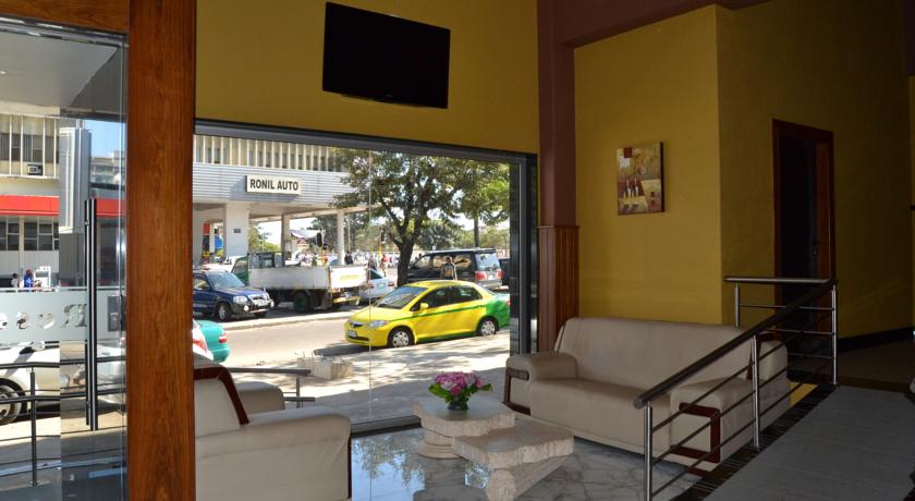 Imagen de los interiores del Hotel Resotel, Maputo. Foto 8