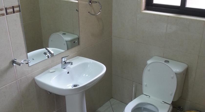 Imagen de los interiores del Hotel Resotel, Maputo. Foto 9