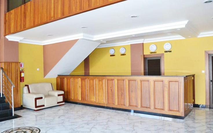 Imagen de los interiores del Hotel Resotel, Maputo. Foto 10