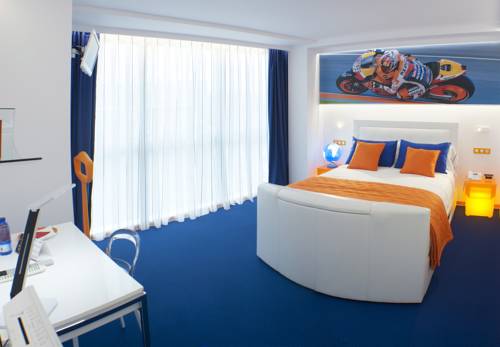 Imagen de la habitación del Hotel Resotel, Villares de la Reina. Foto 12