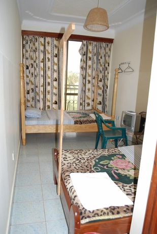 Imagen de la habitación del Hotel Rest Gardens. Foto 4