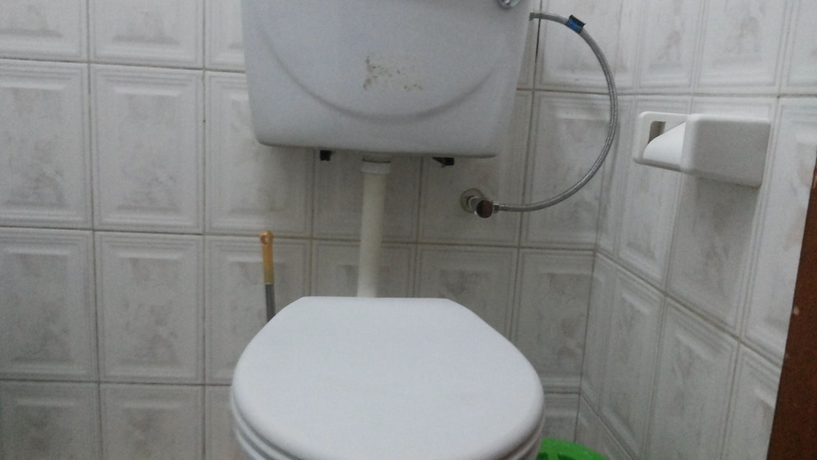 Imagen de la habitación del Hotel Rest Gardens. Foto 17