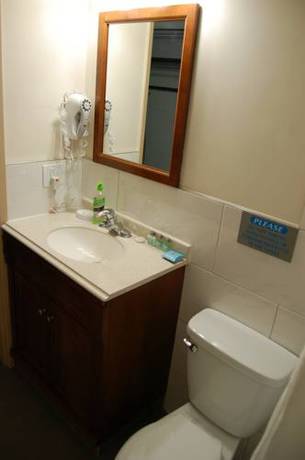 Imagen de la habitación del Hotel Rest Inn, Terrace. Foto 4