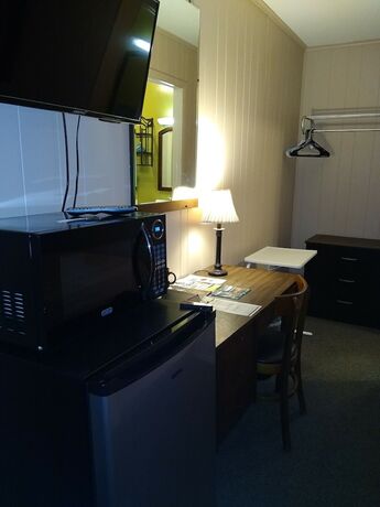 Imagen general del Hotel Rest Stop 6 Inn. Foto 4
