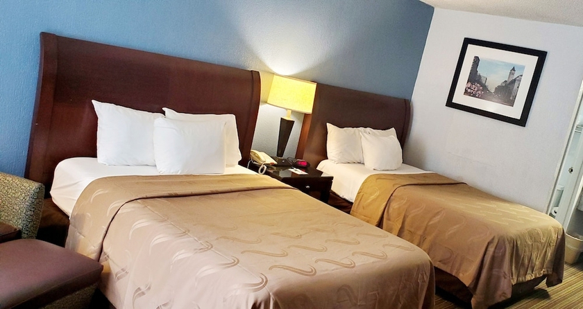 Imagen de la habitación del Hotel Rest and Relax Inn. Foto 8