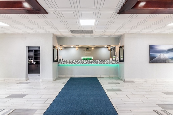 Imagen de los interiores del Hotel Rest and Relax Inn. Foto 16