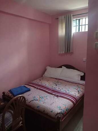 Imagen de la habitación del Hotel Rest-Inn Lodge. Foto 12