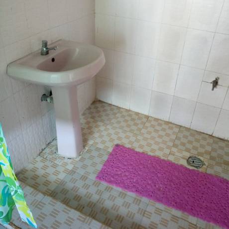 Imagen de la habitación del Hotel Restal. Foto 6