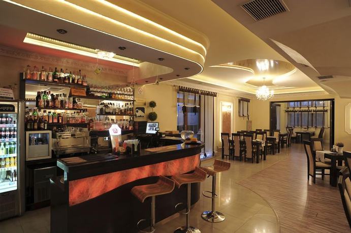 Imagen del bar/restaurante del Hotel Restauracja Imperial. Foto 8