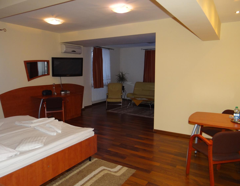 Imagen general del Hotel Restauracja Kinga. Foto 19