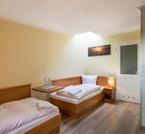 Imagen de la habitación del Hotel Restauracja Tawerna Gliwice - duży parking gratis. Foto 3