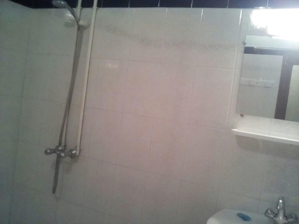 Imagen del bar/restaurante del Hotel Restaurant Al Manader. Foto 9