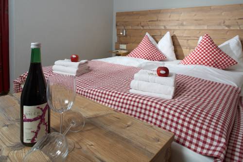 Imagen de la habitación del Hotel Restaurant Alpengl&uuml;ck. Foto 3