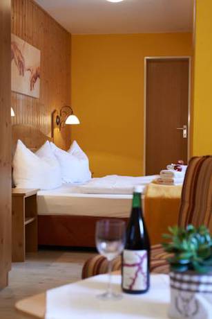 Imagen de la habitación del Hotel Restaurant Alpengl&uuml;ck. Foto 11