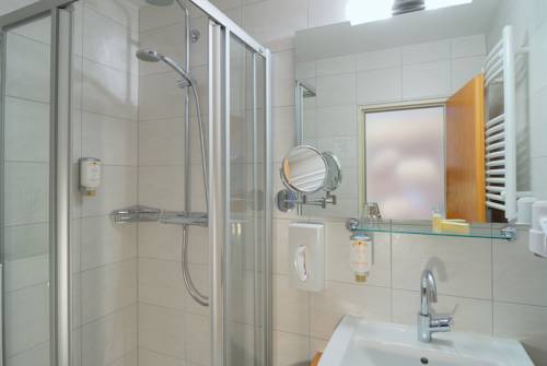 Imagen de la habitación del Hotel Restaurant Alpengl&uuml;ck. Foto 13