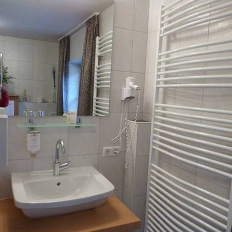 Imagen de la habitación del Hotel Restaurant Alpengl&uuml;ck. Foto 16