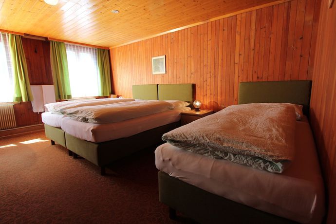 Imagen de la habitación del Hotel Restaurant Alpina. Foto 5