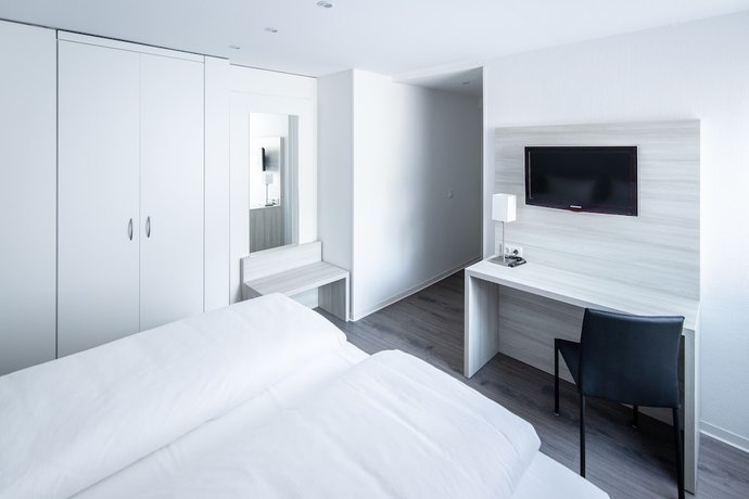 Imagen de la habitación del Hotel Restaurant Angelo. Foto 11