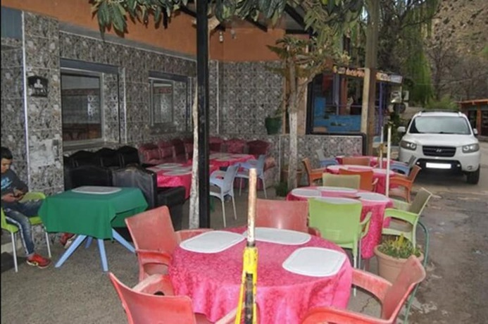 Imagen del bar/restaurante del Hotel Restaurant Asgaour. Foto 5