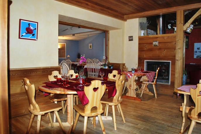 Imagen de los interiores del Hotel Restaurant Au Perce Neige. Foto 7