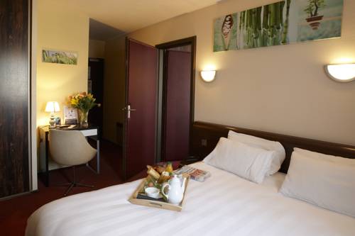 Imagen de la habitación del Hotel Restaurant Bagatelle. Foto 11