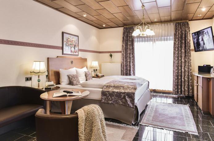 Imagen de la habitación del Hotel Restaurant Barbarossahof. Foto 6