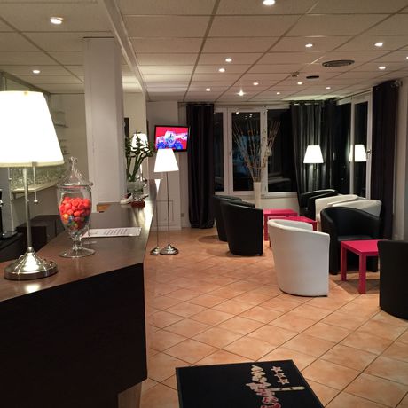 Imagen de los exteriores del Hotel Restaurant Baryton. Foto 8