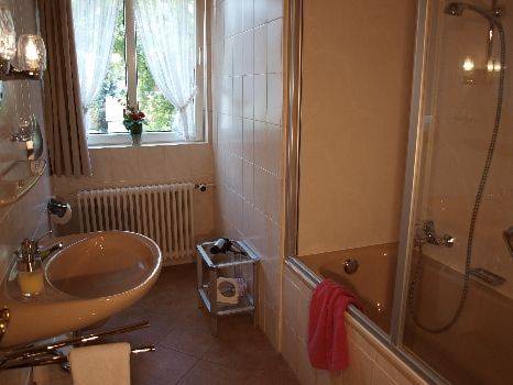 Imagen de la habitación del Hotel Restaurant B&auml;ren. Foto 3