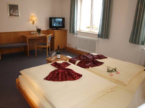 Imagen de la habitación del Hotel Restaurant B&auml;ren. Foto 13