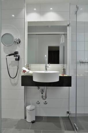 Imagen de la habitación del Hotel Restaurant Bellevue Au Lac. Foto 9