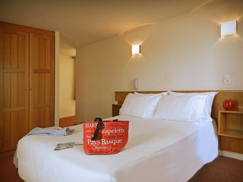 Imagen de la habitación del Hotel Restaurant Bonnet. Foto 15